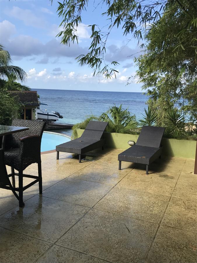 אוצ'ו ריוס Alexanders Penthouse On The Beach מראה חיצוני תמונה